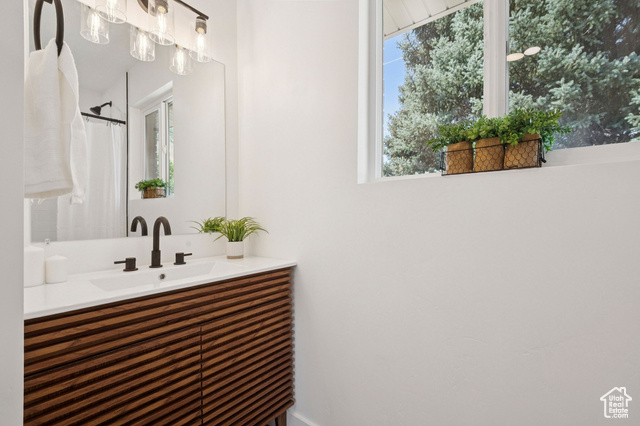 Photo 12 for MLS #2099882 at 1211 E 400 South