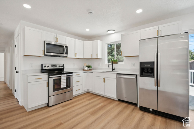 Photo 5 for MLS #2099882 at 1211 E 400 South