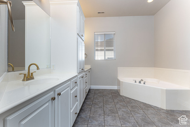 Photo 21 for MLS #2099894 at 2492 W Carmel Canyon Dr