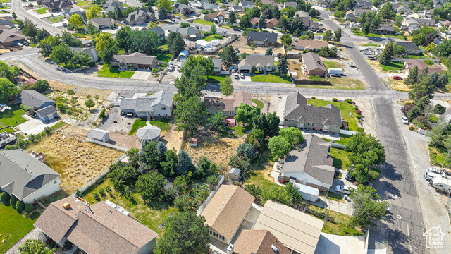 Photo 12 for MLS #2099896 at 300 E Magellan Ln