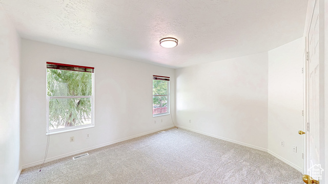 Photo 33 for MLS #2099896 at 300 E Magellan Ln