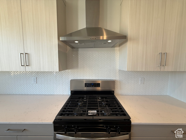 Photo 7 for MLS #2099900 at 4586 W 3725 South #239