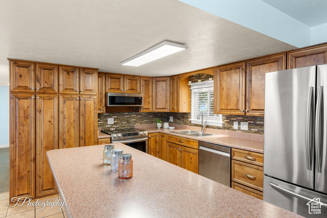 Photo 8 for MLS #2099921 at 683 N 1100 East