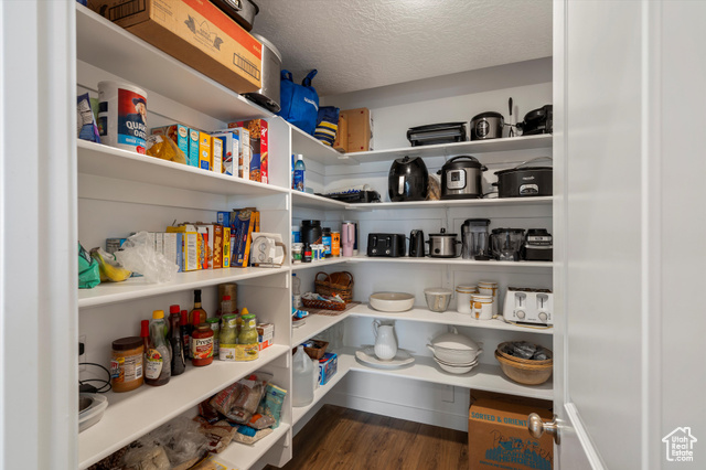 Photo 6 for MLS #2099926 at 4381 W 3550 South