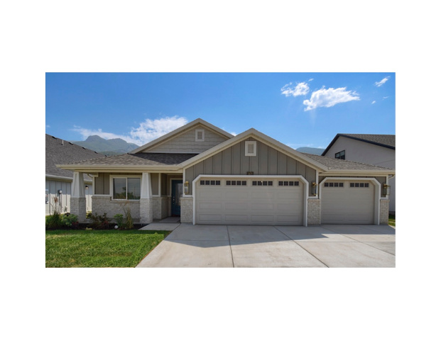 3232 W 375 N #7, West Point UT 84015