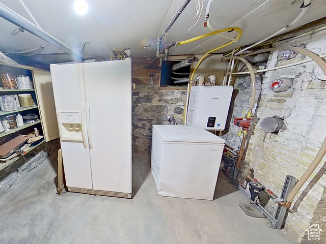 Photo 70 for MLS #2099972 at 230 W Center St