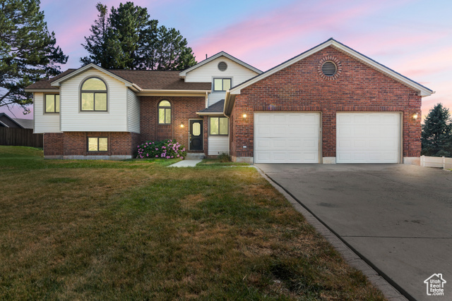 1505 NAVAJO DR, Ogden UT 84403
