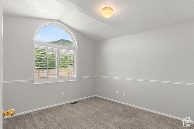 Photo 21 for MLS #2099980 at 1505 Navajo Dr