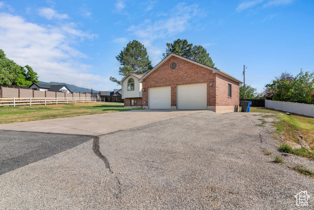 Photo 31 for MLS #2099980 at 1505 Navajo Dr