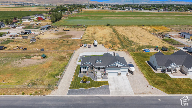 Photo 10 for MLS #2099998 at 6710 W 10125 North