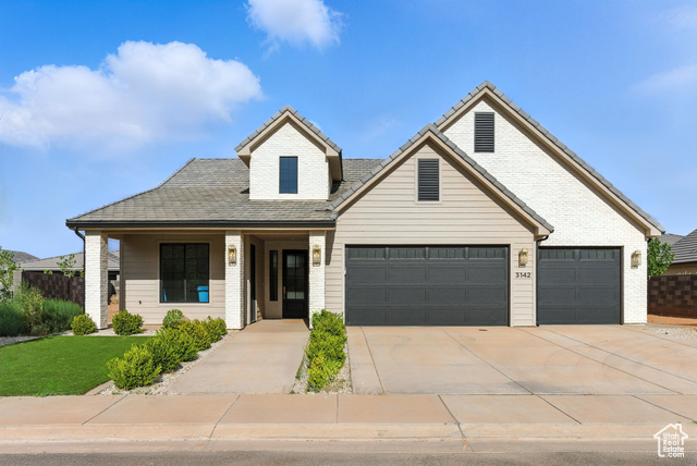 3142 S MESA VERDE CIR, Hurricane UT 84737