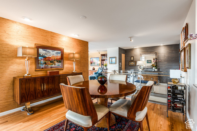 Photo 15 for MLS #2100037 at 724 Eastcapitol Blvd
