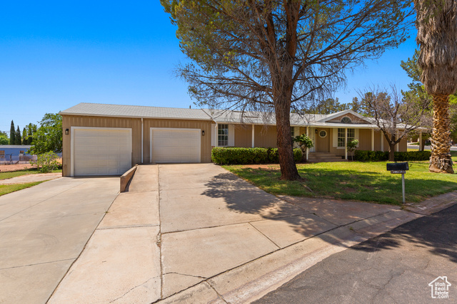 Photo 47 for MLS #2100062 at 139 N Wagon Wheel