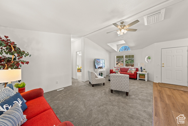 Photo 23 for MLS #2100062 at 139 N Wagon Wheel