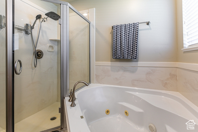 Photo 13 for MLS #2100067 at 192 S Finch Cir