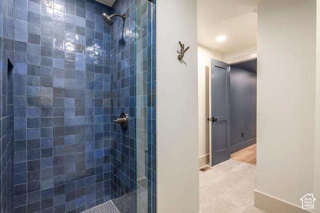 Photo 75 for MLS #2100070 at 331 Daly Ave #6