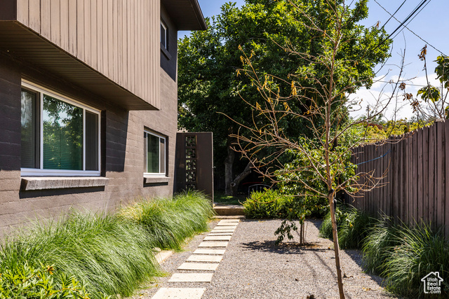 Photo 25 for MLS #2100073 at 3356 S Colemere Way