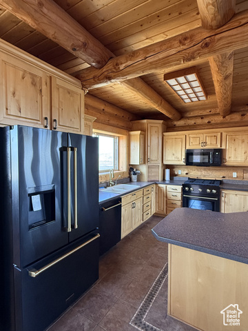 Photo 7 for MLS #2100085 at 445 Bennington Canyon Rd