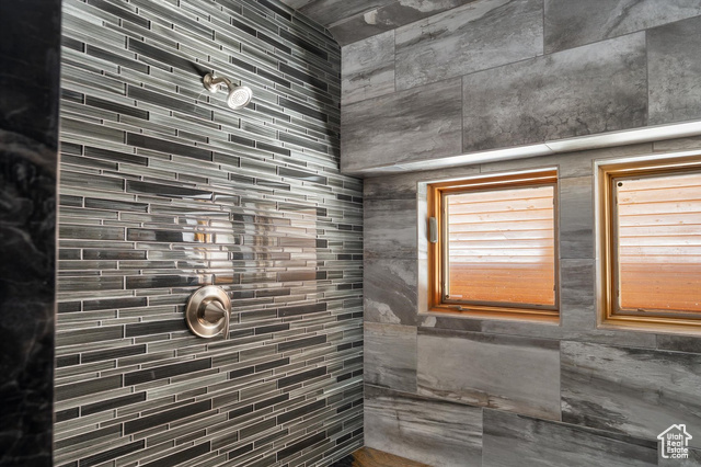 Photo 60 for MLS #2100122 at 7102 S Steller Jay Way