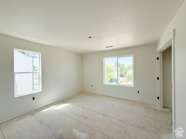 Photo 6 for MLS #2100124 at 1861 N 70 West #616