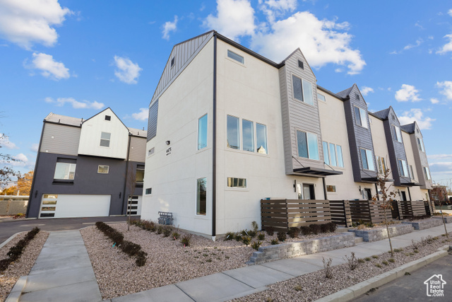 Photo 2 for MLS #2100127 at 4479 S 500 East #67