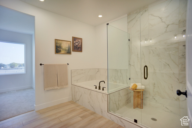 Photo 14 for MLS #2100136 at 348 E Dutton Ct #101