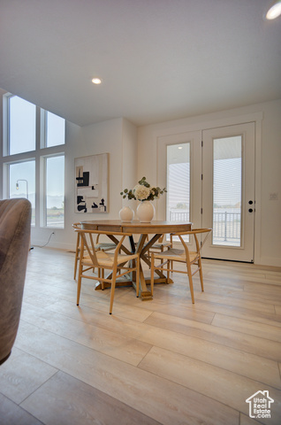 Photo 24 for MLS #2100136 at 348 E Dutton Ct #101
