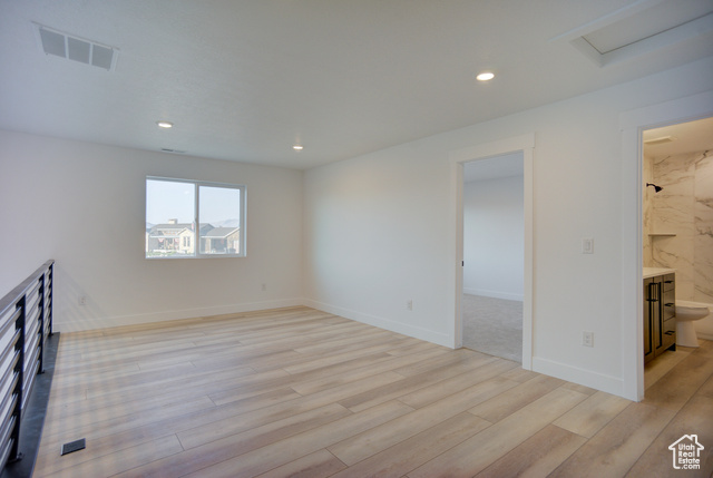 Photo 35 for MLS #2100136 at 348 E Dutton Ct #101