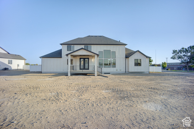 Photo 49 for MLS #2100136 at 348 E Dutton Ct #101