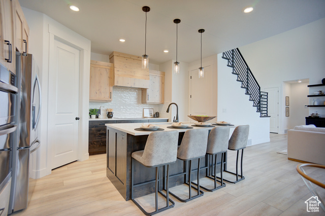 Photo 31 for MLS #2100136 at 348 E Dutton Ct #101