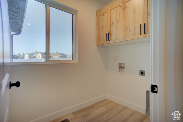 Photo 29 for MLS #2100136 at 348 E Dutton Ct #101