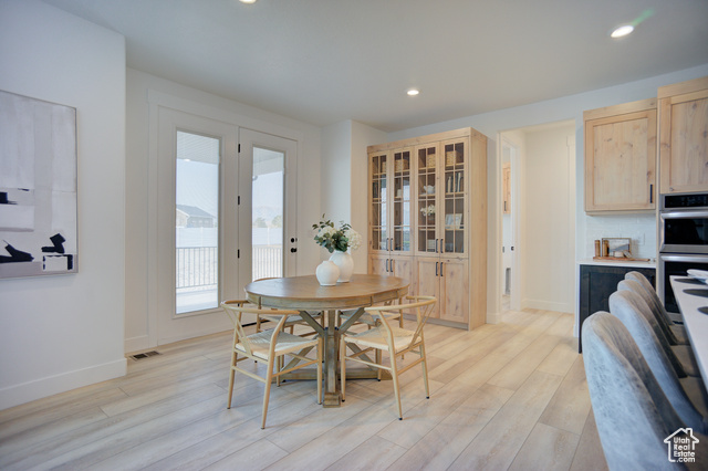 Photo 30 for MLS #2100136 at 348 E Dutton Ct #101