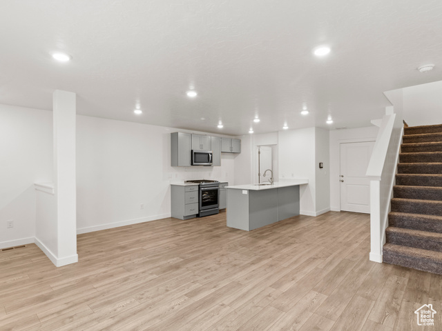 Photo 15 for MLS #2100139 at 3416 W Mitchell Dr