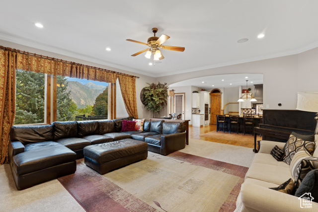 Photo 9 for MLS #2100141 at 522 N Pfeifferhorn Dr
