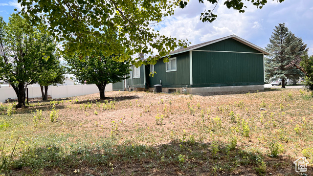 Photo 19 for MLS #2100184 at 790 N Valley Dr