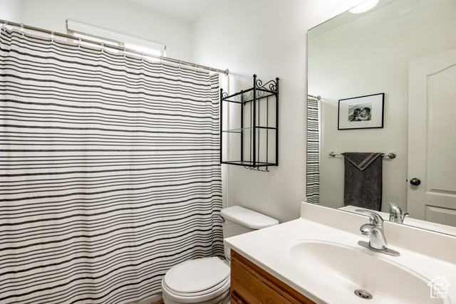 Photo 15 for MLS #2100213 at 879 S Crescent Dr