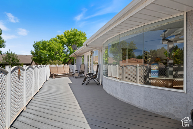 Photo 32 for MLS #2100218 at 985 E Fort Pierce Dr