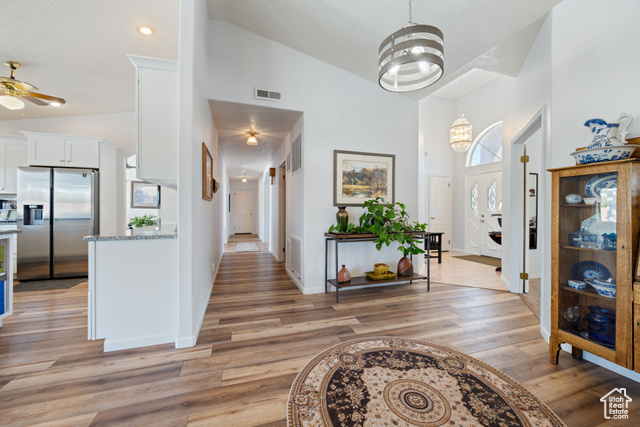 Photo 5 for MLS #2100218 at 985 E Fort Pierce Dr