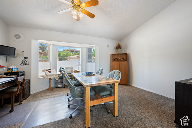 Photo 17 for MLS #2100218 at 985 E Fort Pierce Dr