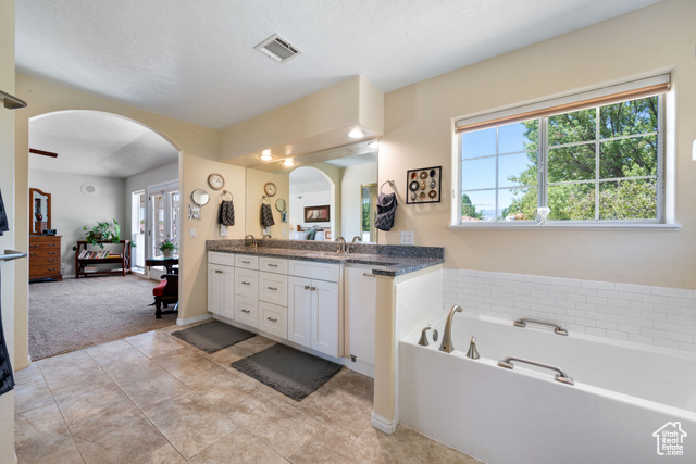 Photo 21 for MLS #2100218 at 985 E Fort Pierce Dr