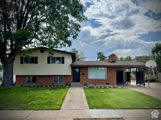 4848 S 2125 W, Roy UT 84067