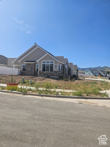 208 E 850 N #A, Tooele UT 84074