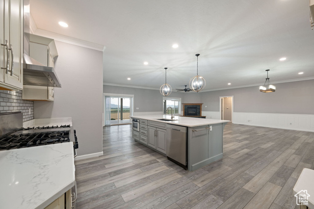 Photo 15 for MLS #2100248 at 758 S Panorama Dr