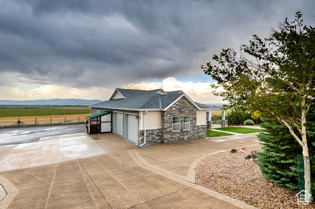 Photo 4 for MLS #2100248 at 758 S Panorama Dr