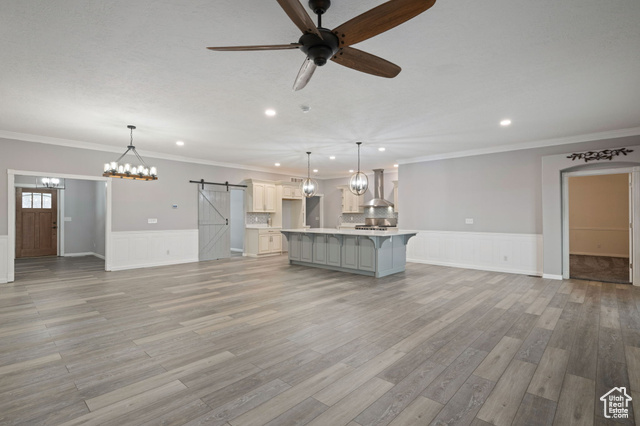 Photo 11 for MLS #2100248 at 758 S Panorama Dr