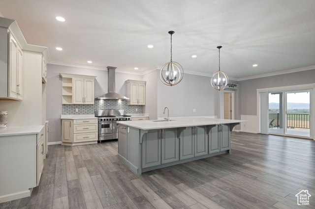Photo 12 for MLS #2100248 at 758 S Panorama Dr