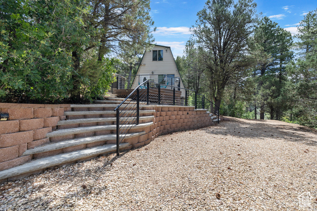 Photo 18 for MLS #2100255 at 445 S White Oak St