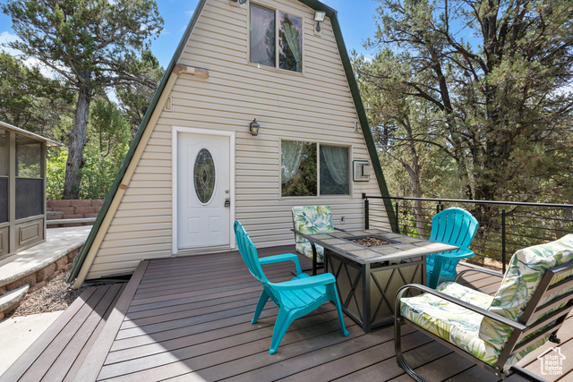 Photo 12 for MLS #2100255 at 445 S White Oak St
