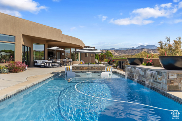 Photo 52 for MLS #2100264 at 4850 N Petroglyph Dr