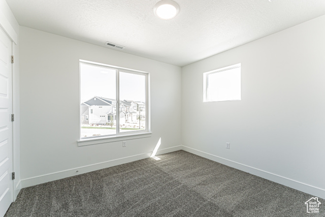 Photo 11 for MLS #2100266 at 971 N Banner Dr #602